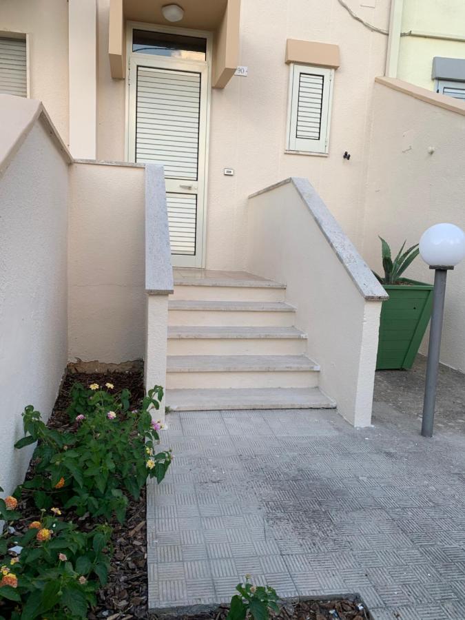 A Casa Di Barbara Villa กาลาโตเน ภายนอก รูปภาพ