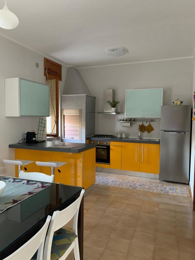 A Casa Di Barbara Villa กาลาโตเน ภายนอก รูปภาพ