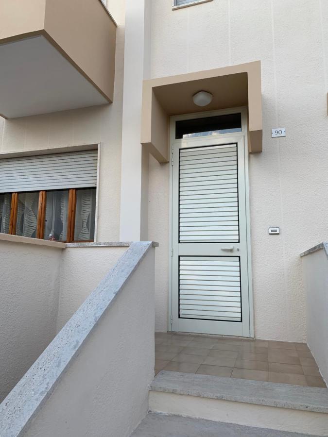 A Casa Di Barbara Villa กาลาโตเน ภายนอก รูปภาพ
