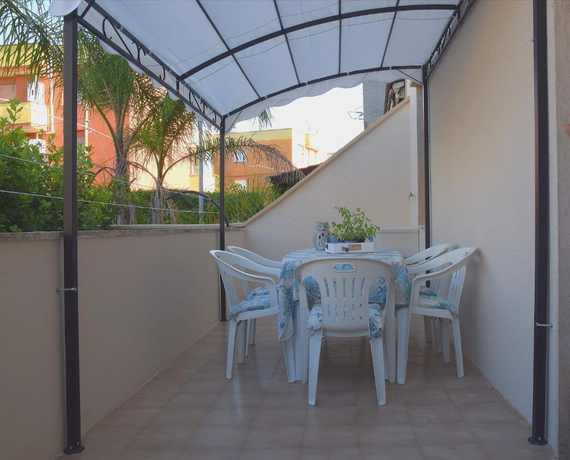 A Casa Di Barbara Villa กาลาโตเน ภายนอก รูปภาพ