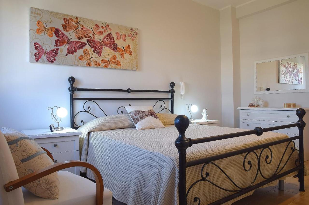 A Casa Di Barbara Villa กาลาโตเน ภายนอก รูปภาพ
